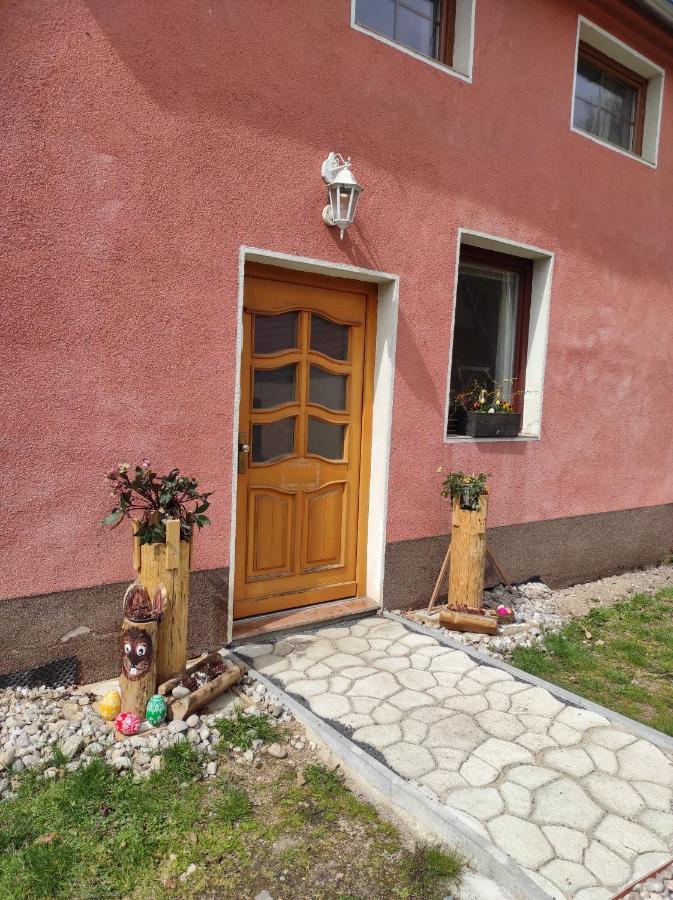 Lisov  Ranc Cerveny Mlynヴィラ エクステリア 写真